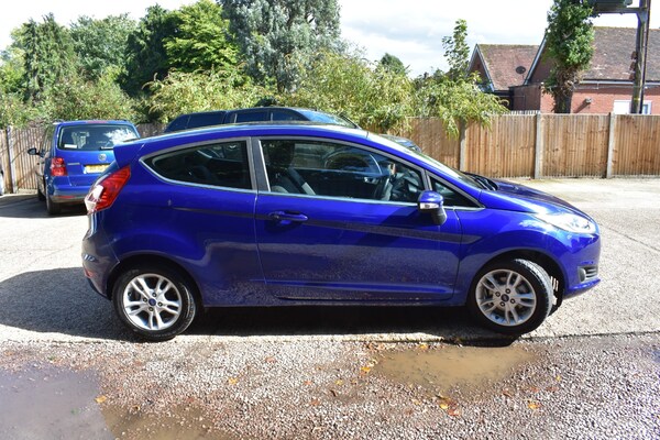 Used Ford Fiesta 2017 for sale - 75796554: Photo 2