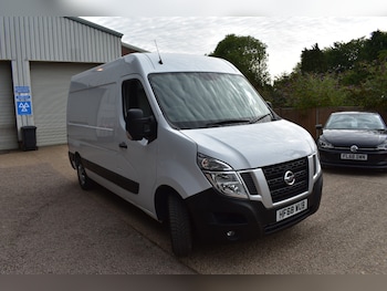 Used Nissan NV400 2018 for sale - 75547564: Photo