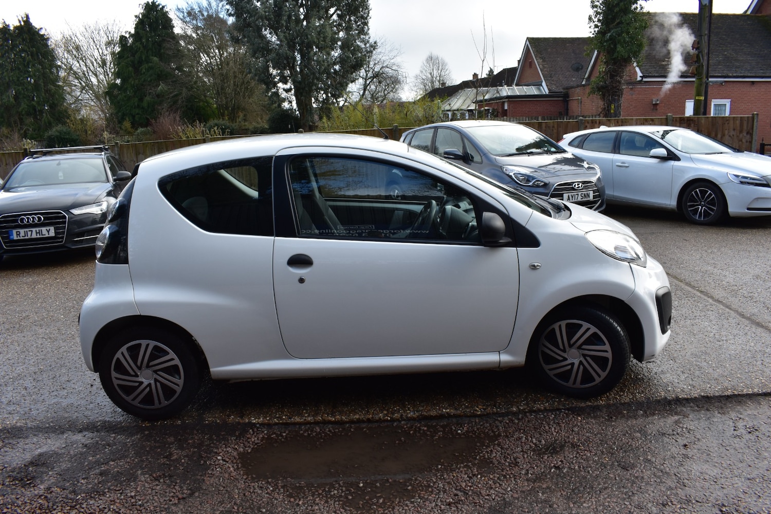 Used Citroen C1 2013 for sale - 77459138: Photo 2