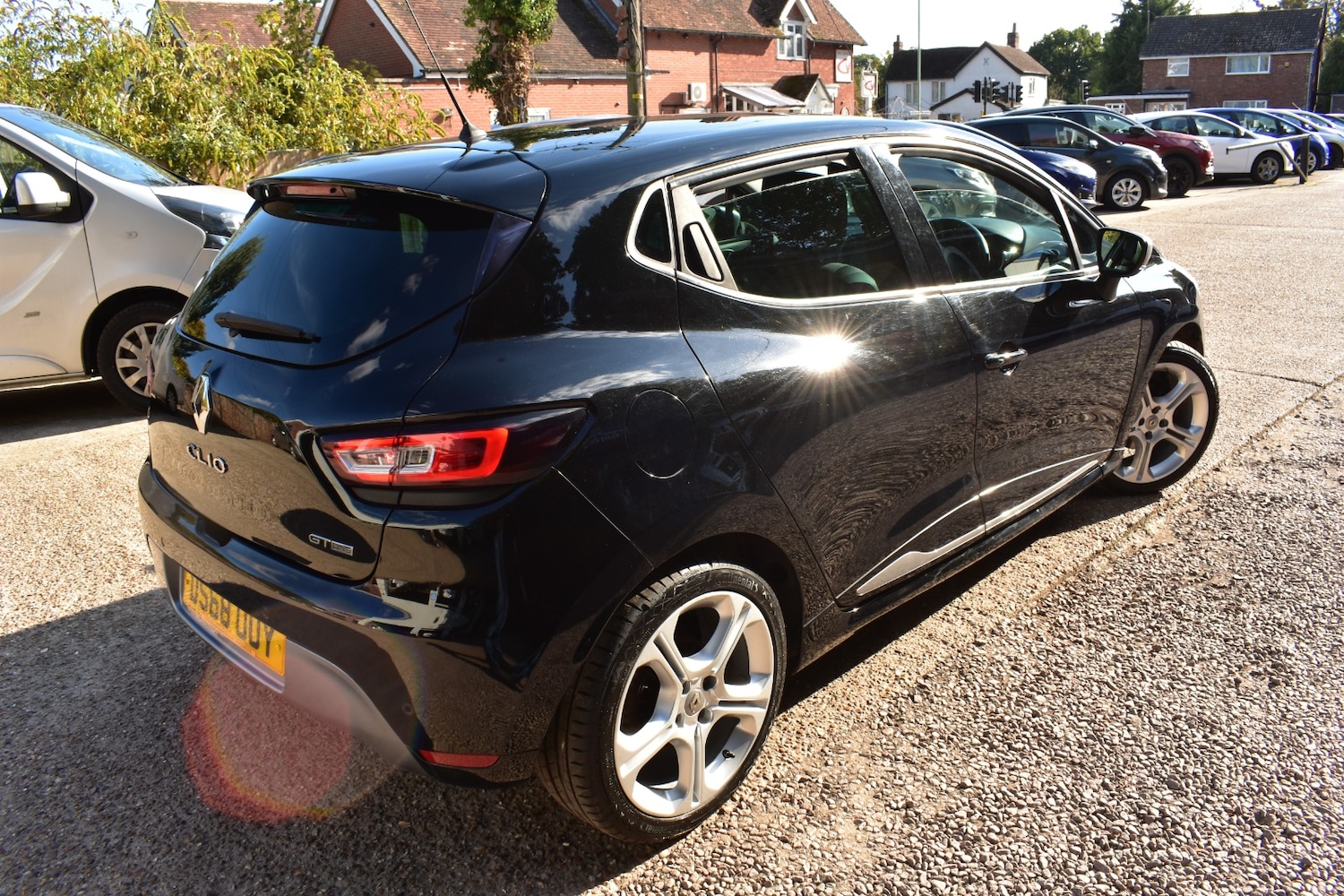 Used Renault Clio 2019 for sale - 76116680: Photo 9