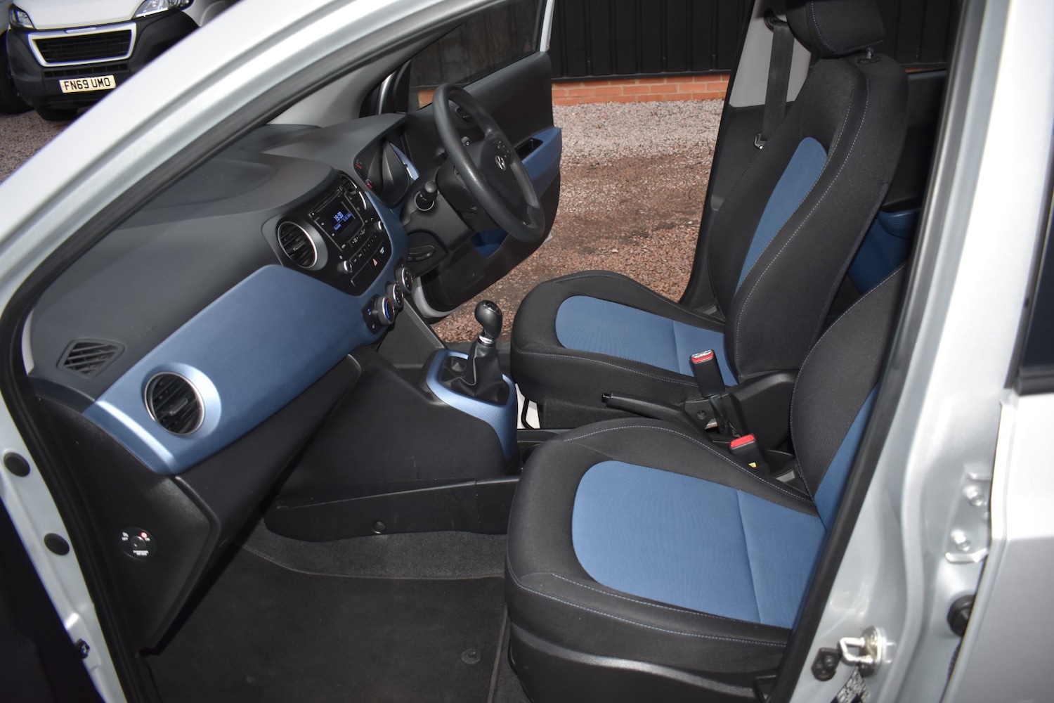 Used Hyundai i10 2014 for sale - 77532167: Photo 14