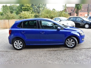 Used Volkswagen Polo 2013 for sale - 76055787: Photo 2