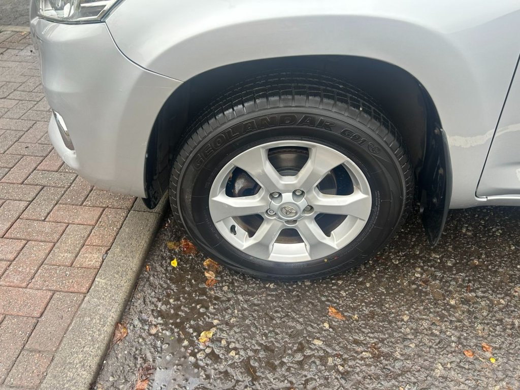 Used Toyota RAV4 2011 for sale - 76470121: Photo 19