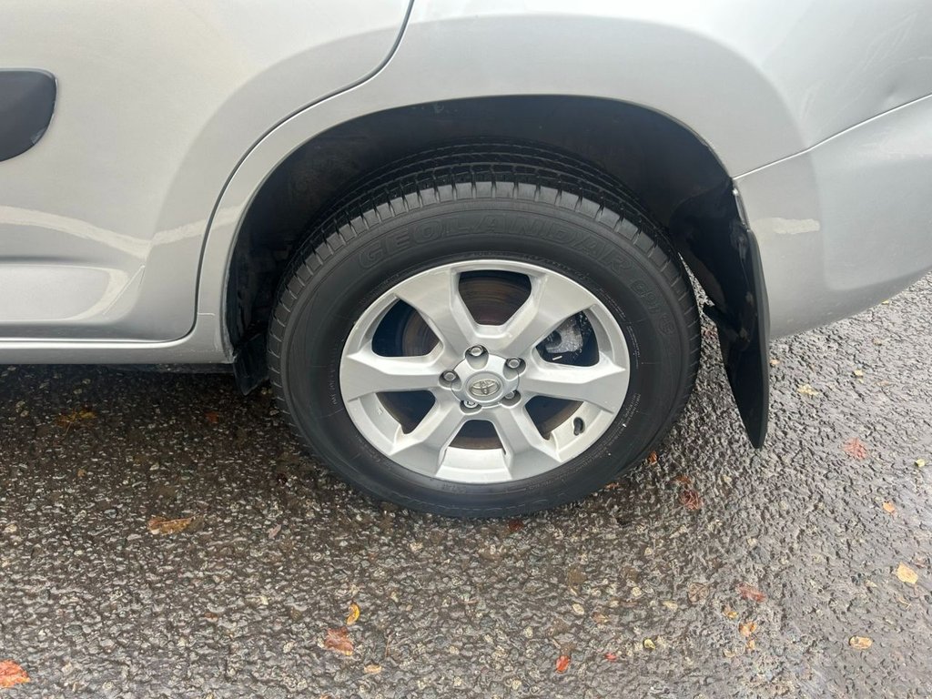 Used Toyota RAV4 2011 for sale - 76470121: Photo 20