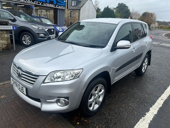 Used Toyota RAV4 2011 for sale - 76470121: Photo