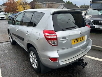 Used Toyota RAV4 2011 for sale - 76470121: Photo