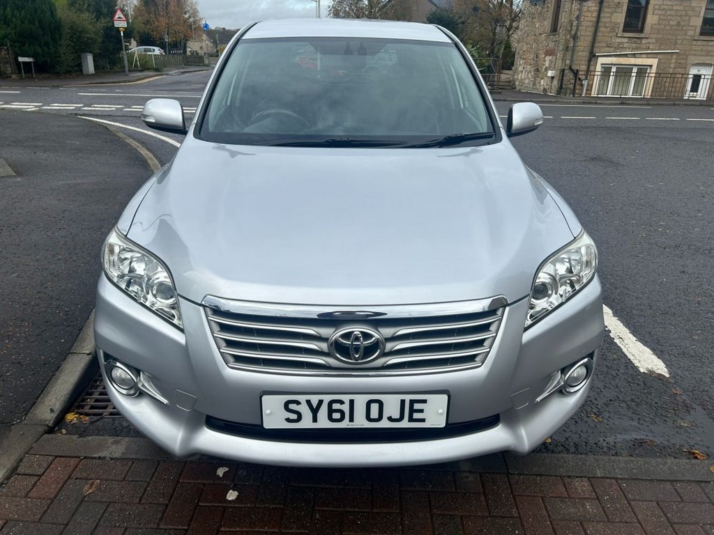 Used Toyota RAV4 2011 for sale - 76470121: Photo 6