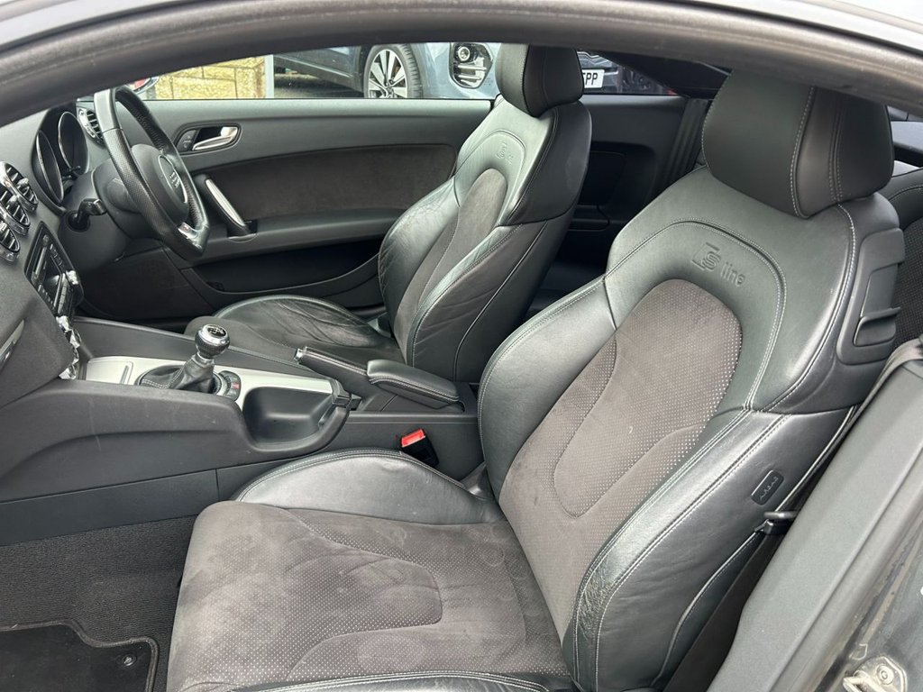 Used Audi TT 2010 for sale - 77594683: Photo 9