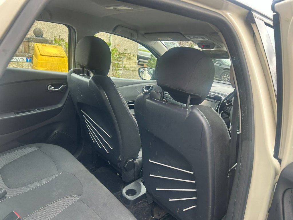 Used Renault Captur 2015 for sale - 78134475: Photo 13