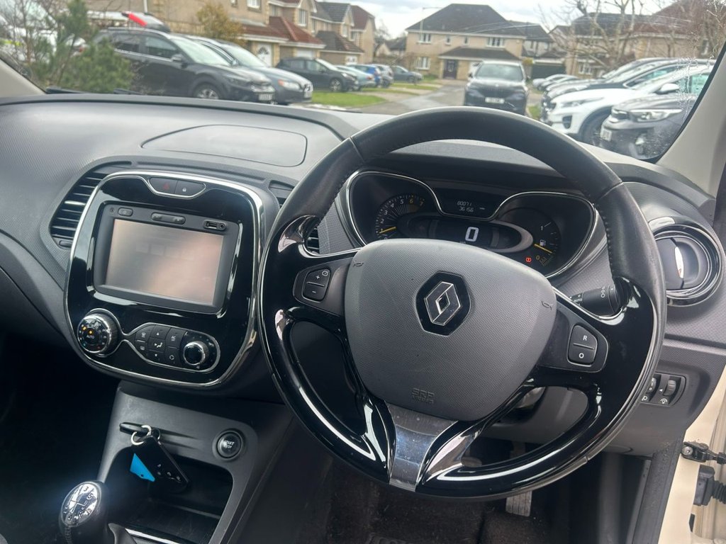 Used Renault Captur 2015 for sale - 78134475: Photo 9