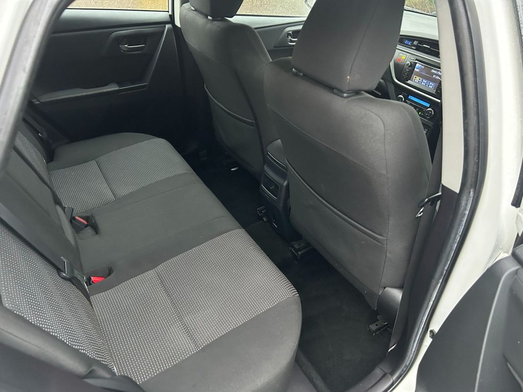 Used Toyota Auris 2014 for sale - 76883765: Photo 13