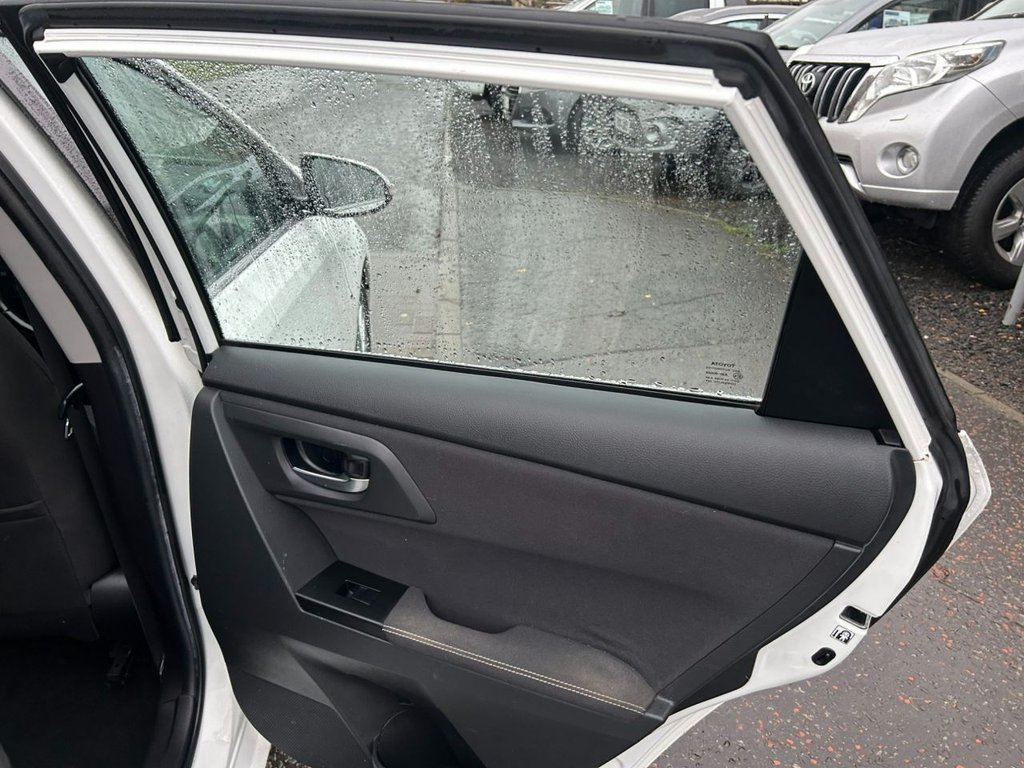 Used Toyota Auris 2014 for sale - 76883765: Photo 15