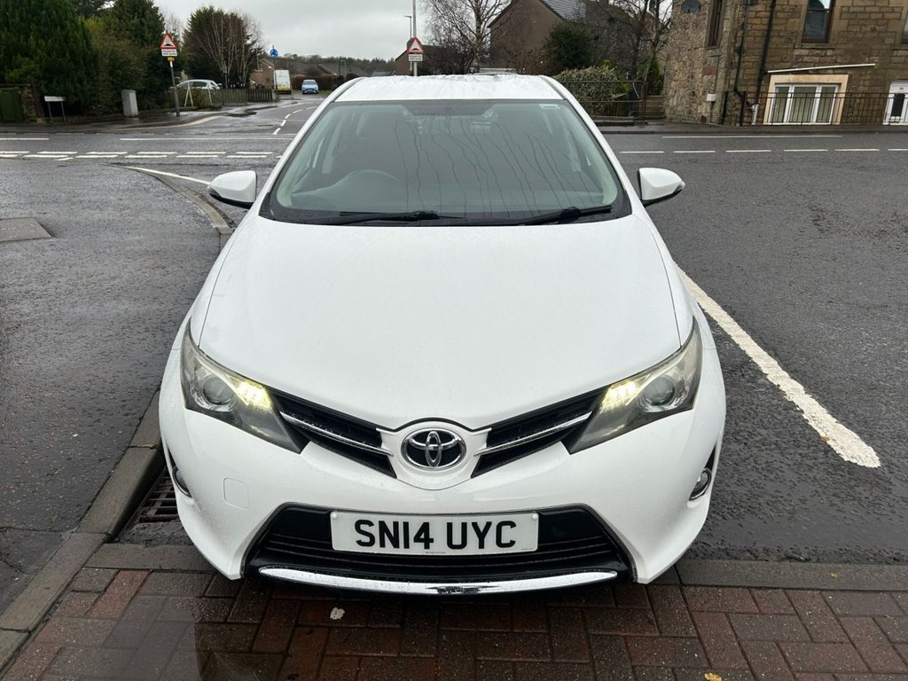 Used Toyota Auris 2014 for sale - 76883765: Photo 6