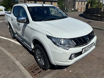 Used Mitsubishi L200 2017 for sale - 75515599: Photo
