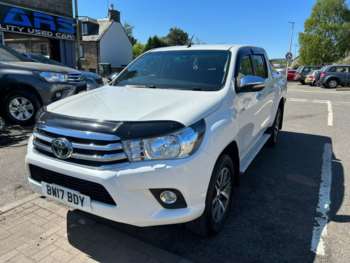 Used Toyota Hilux 2017 for sale - 74659304: Photo