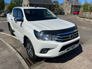 Used Toyota Hilux 2017 for sale - 74659304: Photo