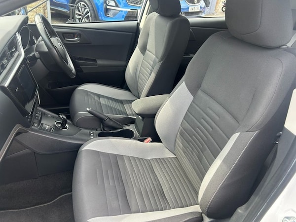 Used Toyota Auris 2016 for sale - 75685214: Photo 13