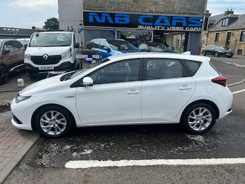 Toyota - Auris