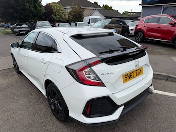 Used Honda Civic 2017 for sale - 79538952: Photo