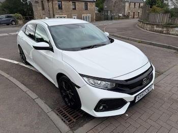 Used Honda Civic 2017 for sale - 79538952: Photo