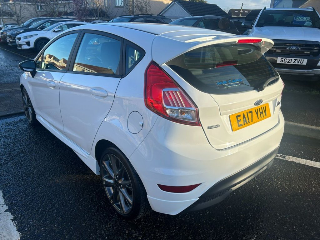 Used Ford Fiesta 2017 for sale - 78044609: Photo 3