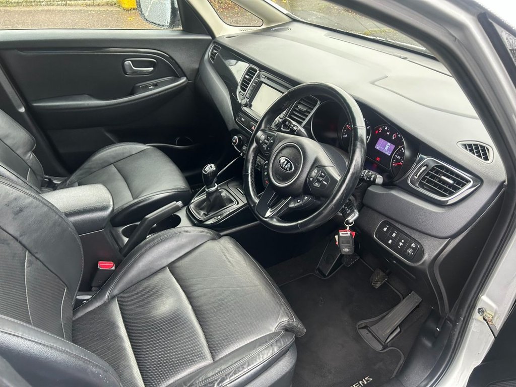 Used Kia Carens 2016 for sale - 76848298: Photo 8