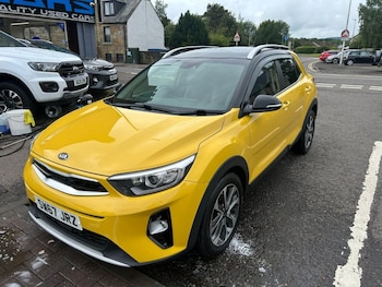 Used Kia Stonic 2017 for sale - 78769161: Photo
