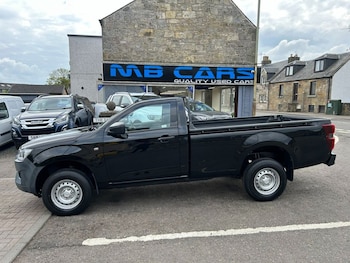 Used Isuzu D-Max 2023 for sale - 78468622: Photo