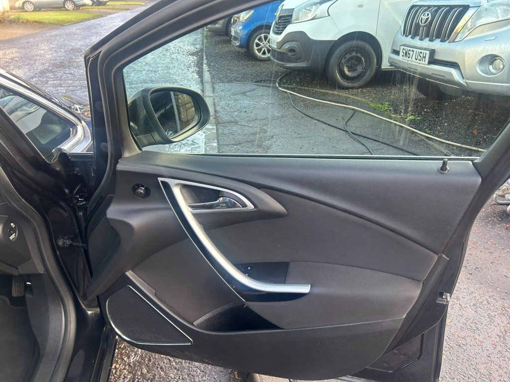 Used Vauxhall Astra 2012 for sale - 76665600: Photo 10