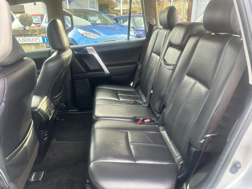 Used Toyota Landcruiser 2017 for sale - 76010414: Photo 11