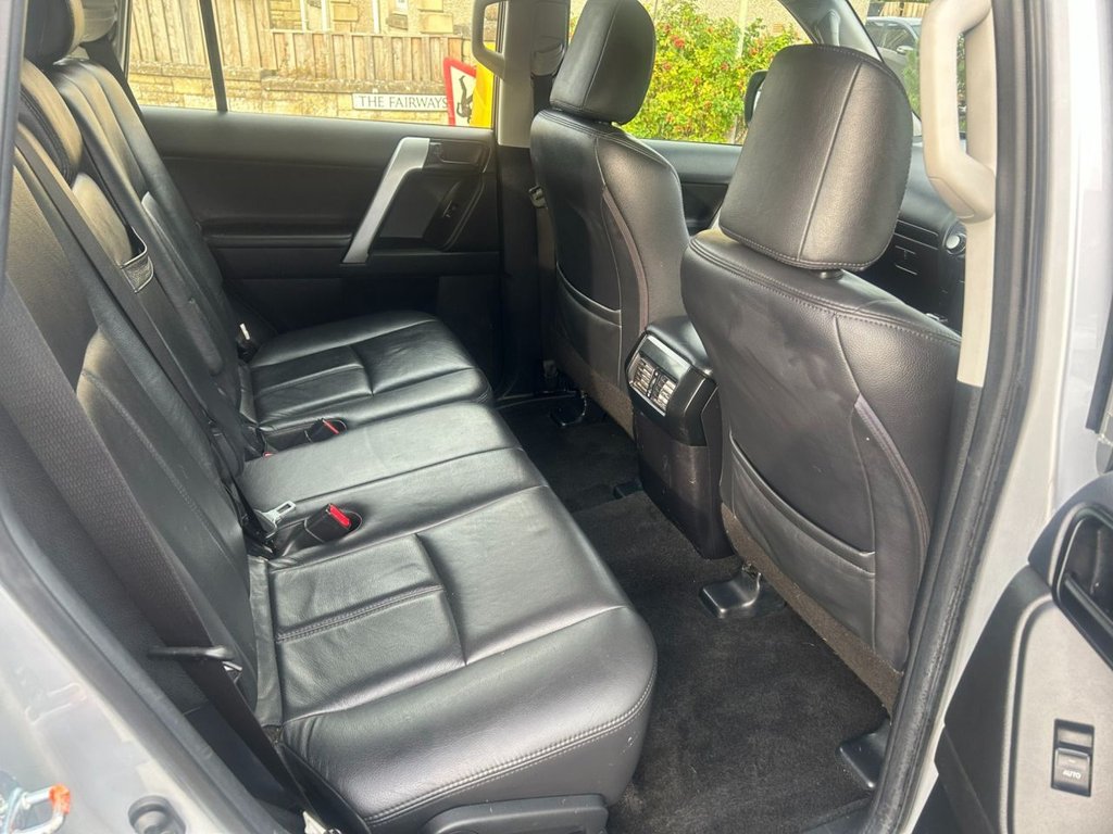 Used Toyota Landcruiser 2017 for sale - 76010414: Photo 14