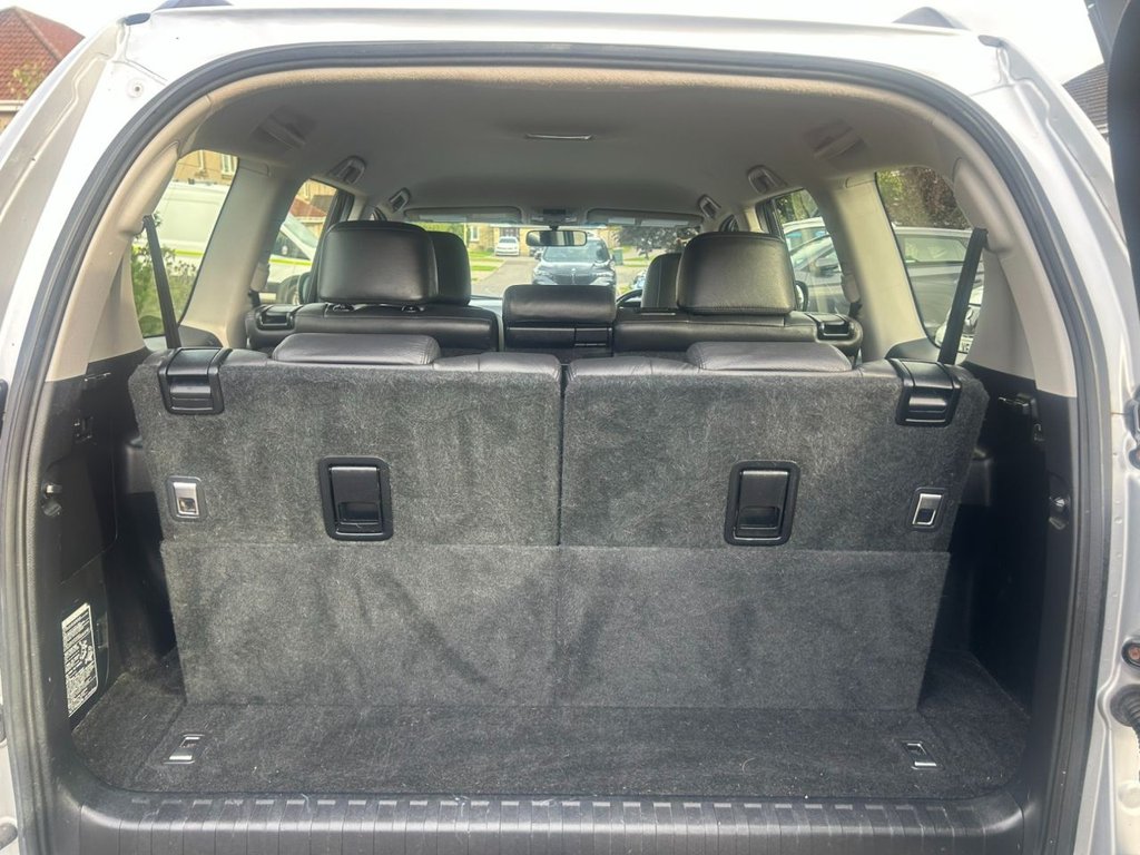 Used Toyota Landcruiser 2017 for sale - 76010414: Photo 16