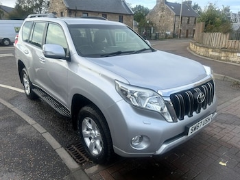 Used Toyota Landcruiser 2017 for sale - 76010414: Photo 4