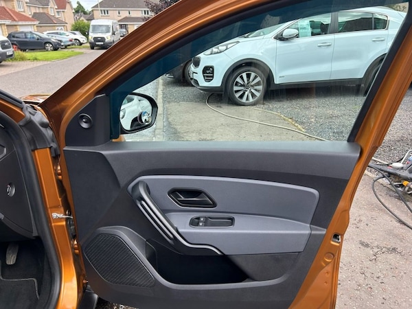 Used Dacia Duster 2018 for sale - 75320414: Photo 11