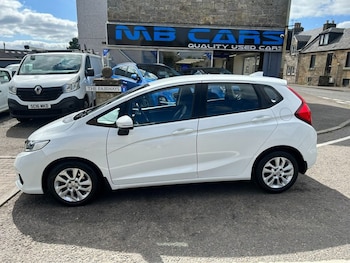 Used Honda Jazz 2018 for sale - 75642159: Photo