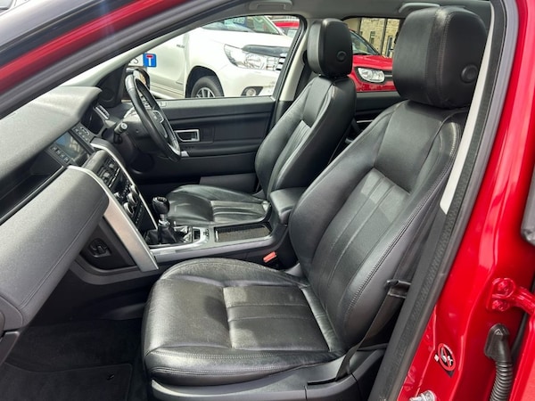 Used Land Rover Discovery Sport 2015 for sale - 75306677: Photo 12