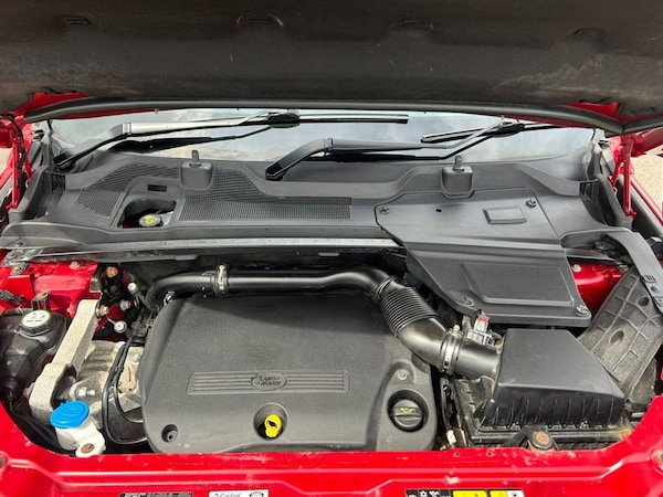 Used Land Rover Discovery Sport 2015 for sale - 75306677: Photo 18