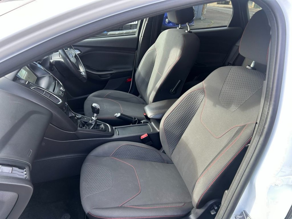 Used Ford Focus 2018 for sale - 76105862: Photo 11