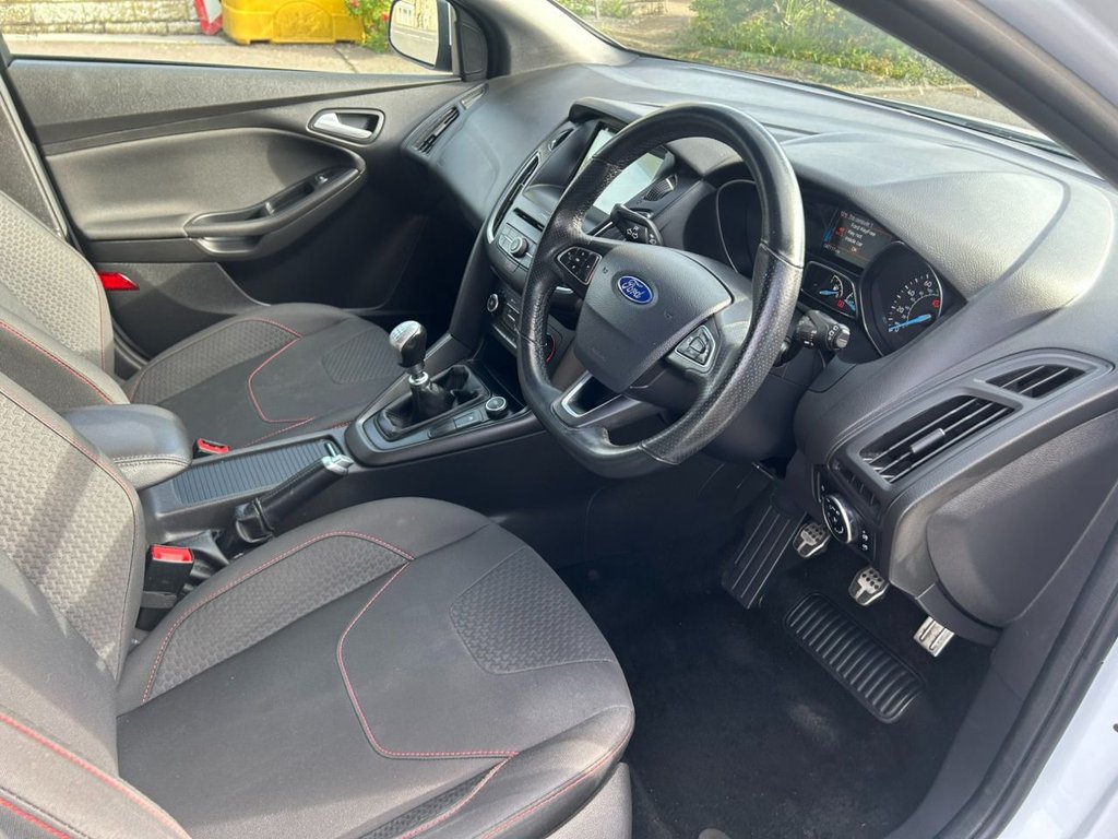 Used Ford Focus 2018 for sale - 76105862: Photo 8