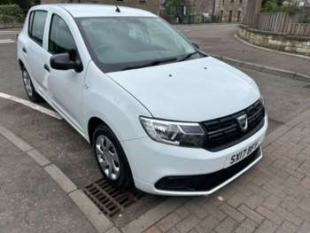 Used Dacia Sandero 2017 for sale - 75433091: Photo