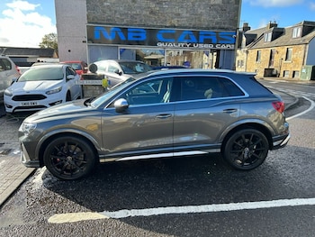 Audi - RS Q3