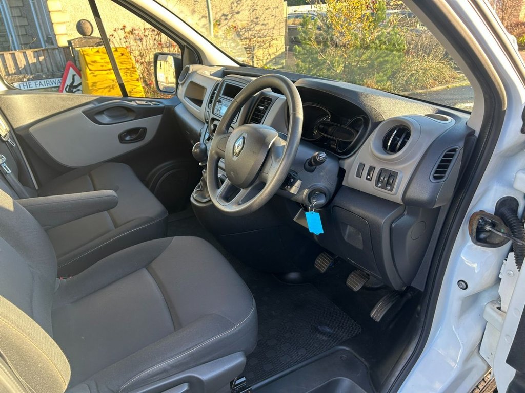 Used Renault Trafic 2014 for sale - 76632335: Photo 8