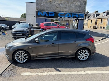 Used Ford Focus 2017 for sale - 79538979: Photo