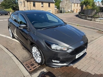 Used Ford Focus 2017 for sale - 79538979: Photo
