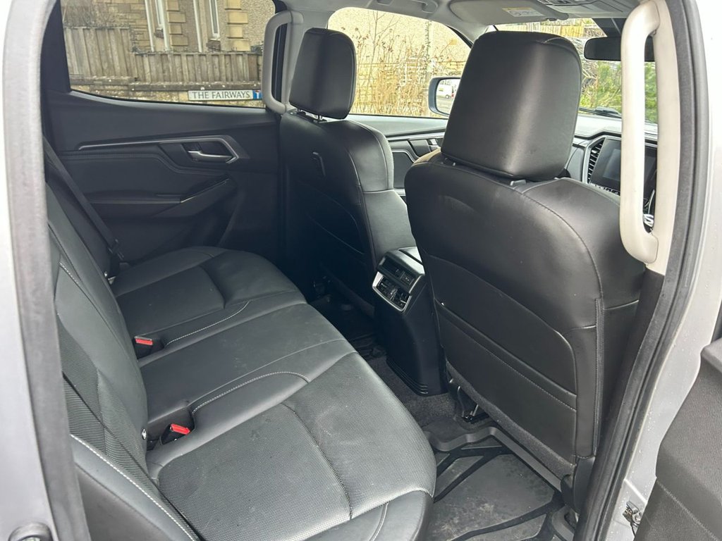 Used Isuzu D-Max 2022 for sale - 76768670: Photo 12