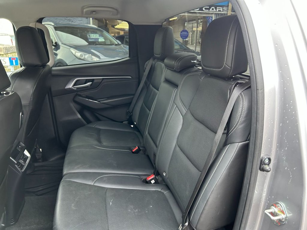 Used Isuzu D-Max 2022 for sale - 76768670: Photo 13