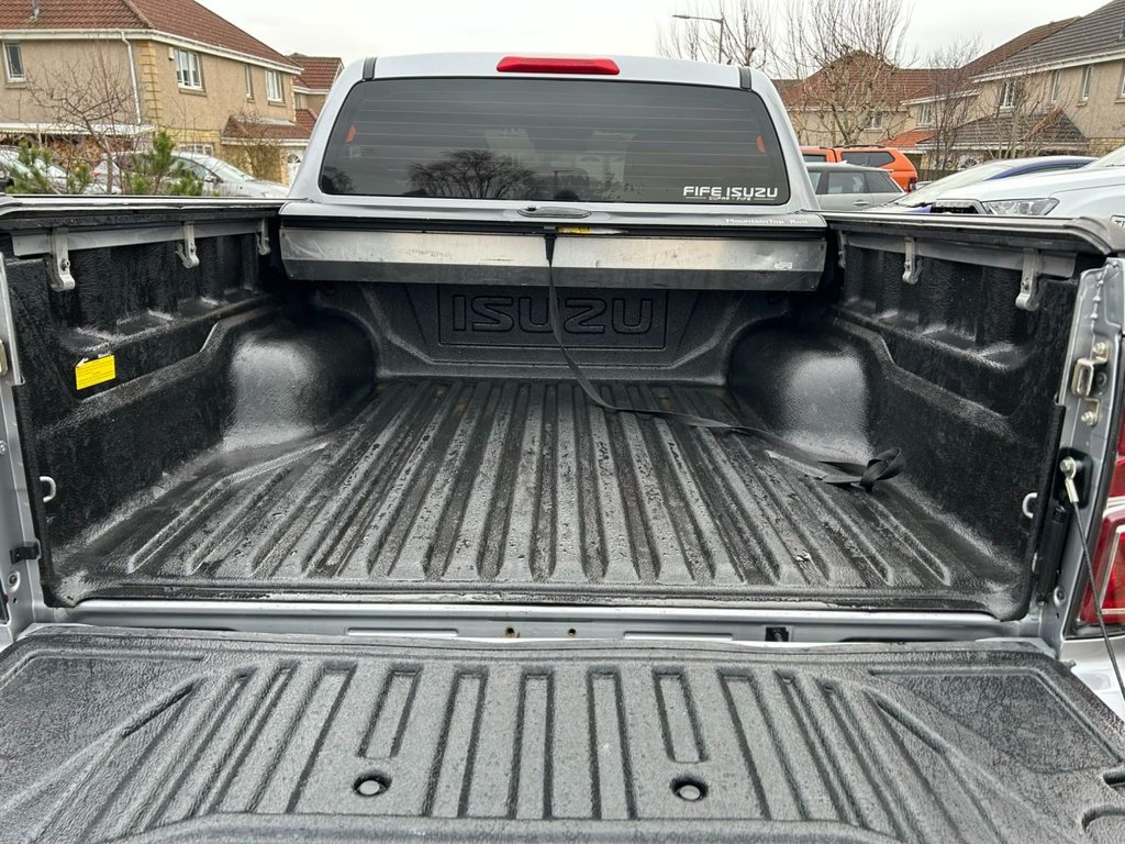 Used Isuzu D-Max 2022 for sale - 76768670: Photo 16