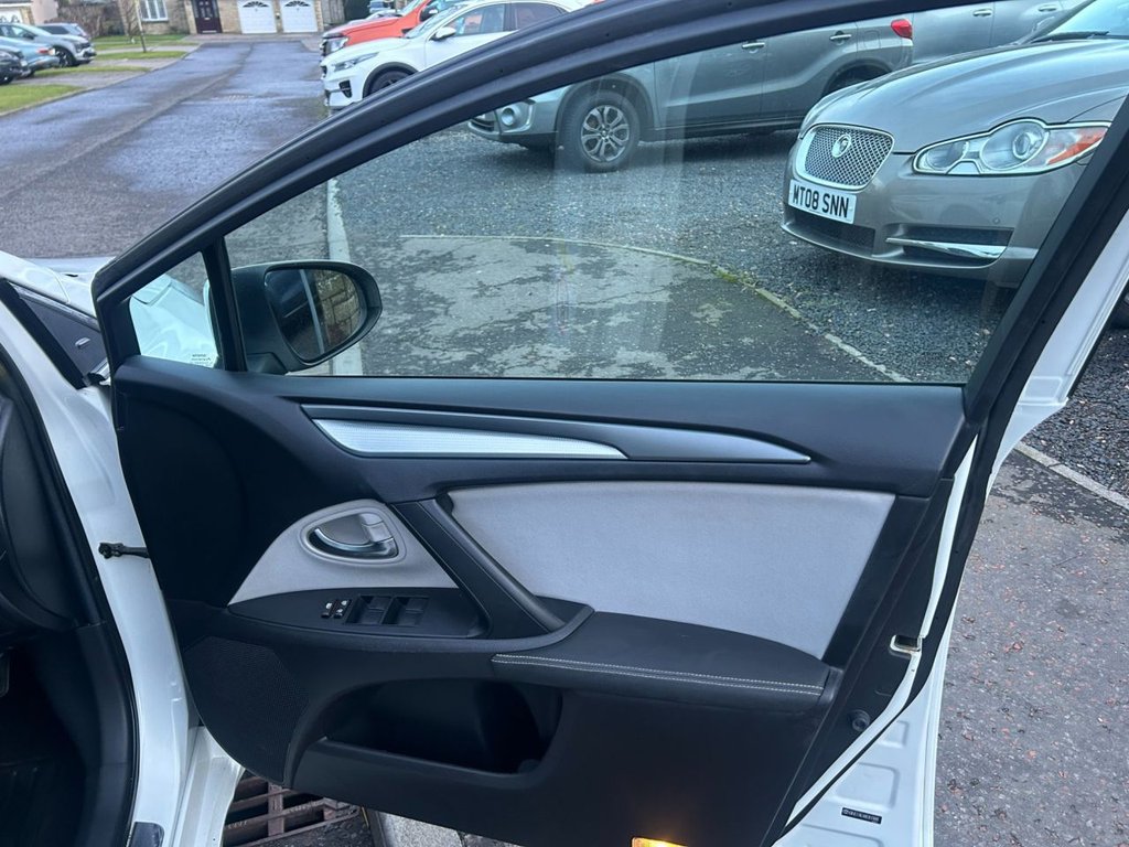 Used Toyota Avensis 2016 for sale - 77408173: Photo 12