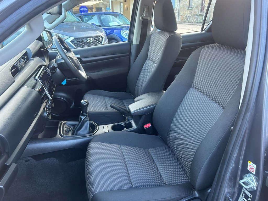 Used Toyota Hilux 2019 for sale - 76439153: Photo 10