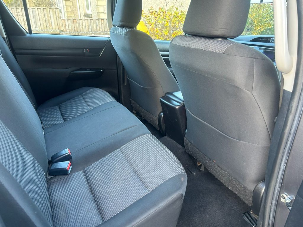 Used Toyota Hilux 2019 for sale - 76439153: Photo 12